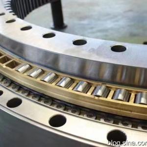 Changes of Phosphating Film on Bearing Steel After Heating 